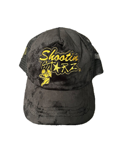 SHOOTIN STARZ VELOR TRUCKER HAT